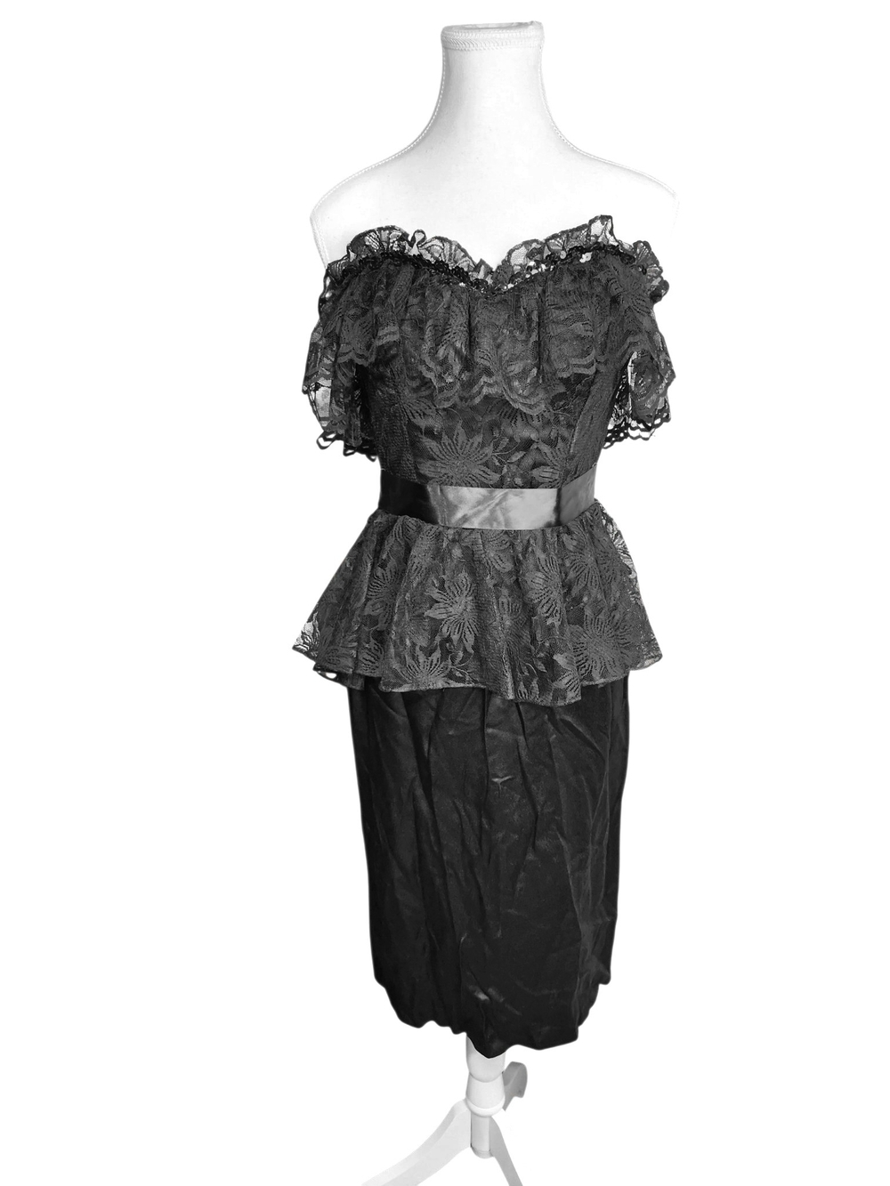 Vintage Jolie Madame Black Lace Peplum Cocktail Dress Sequin Strapless XS to Sm